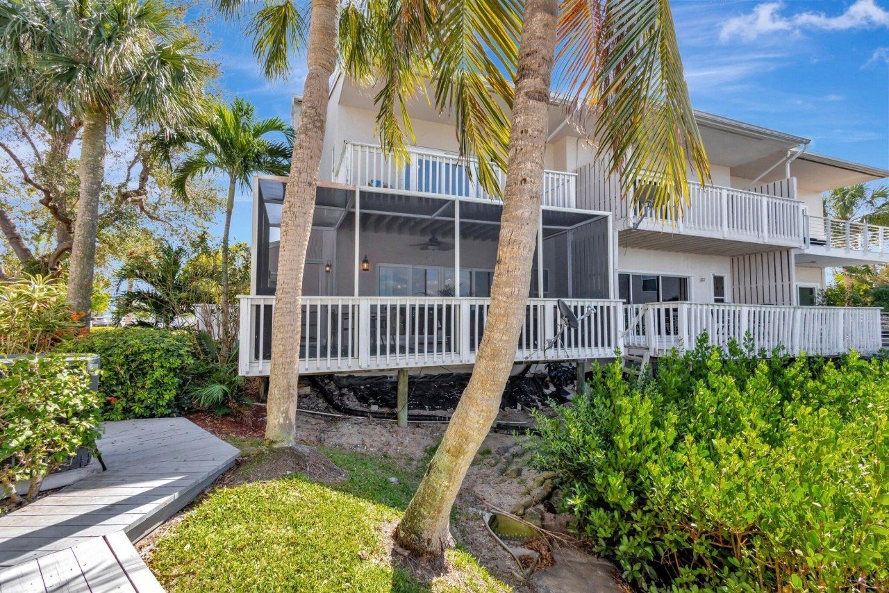 2470 Harbour Cove Drive, Hutchinson Island, FL 34949 Photo