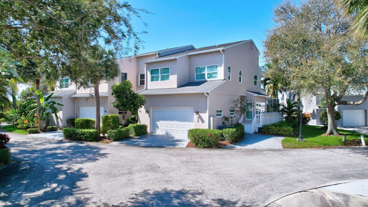 2470 Harbour Cove Drive, Hutchinson Island, FL 34949 Photo