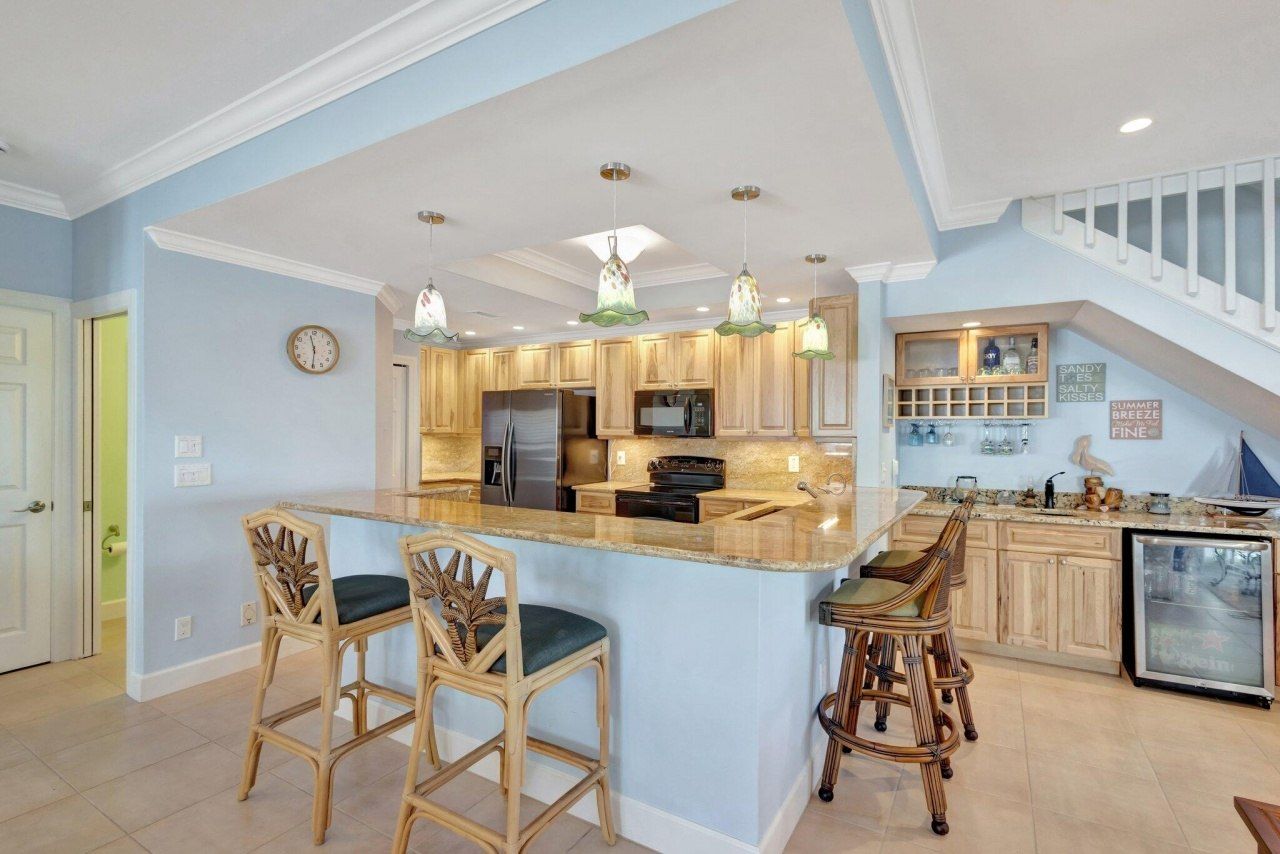 2470 Harbour Cove Drive, Hutchinson Island, FL 34949 Photo