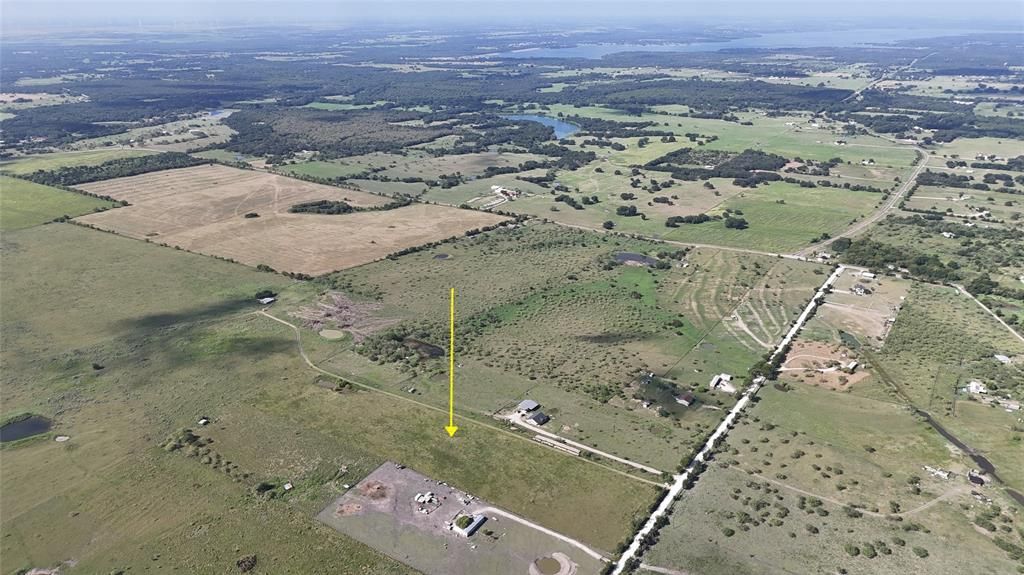 Lot 25 NW County 2170 Road, Barry, TX 75102 Main Photo