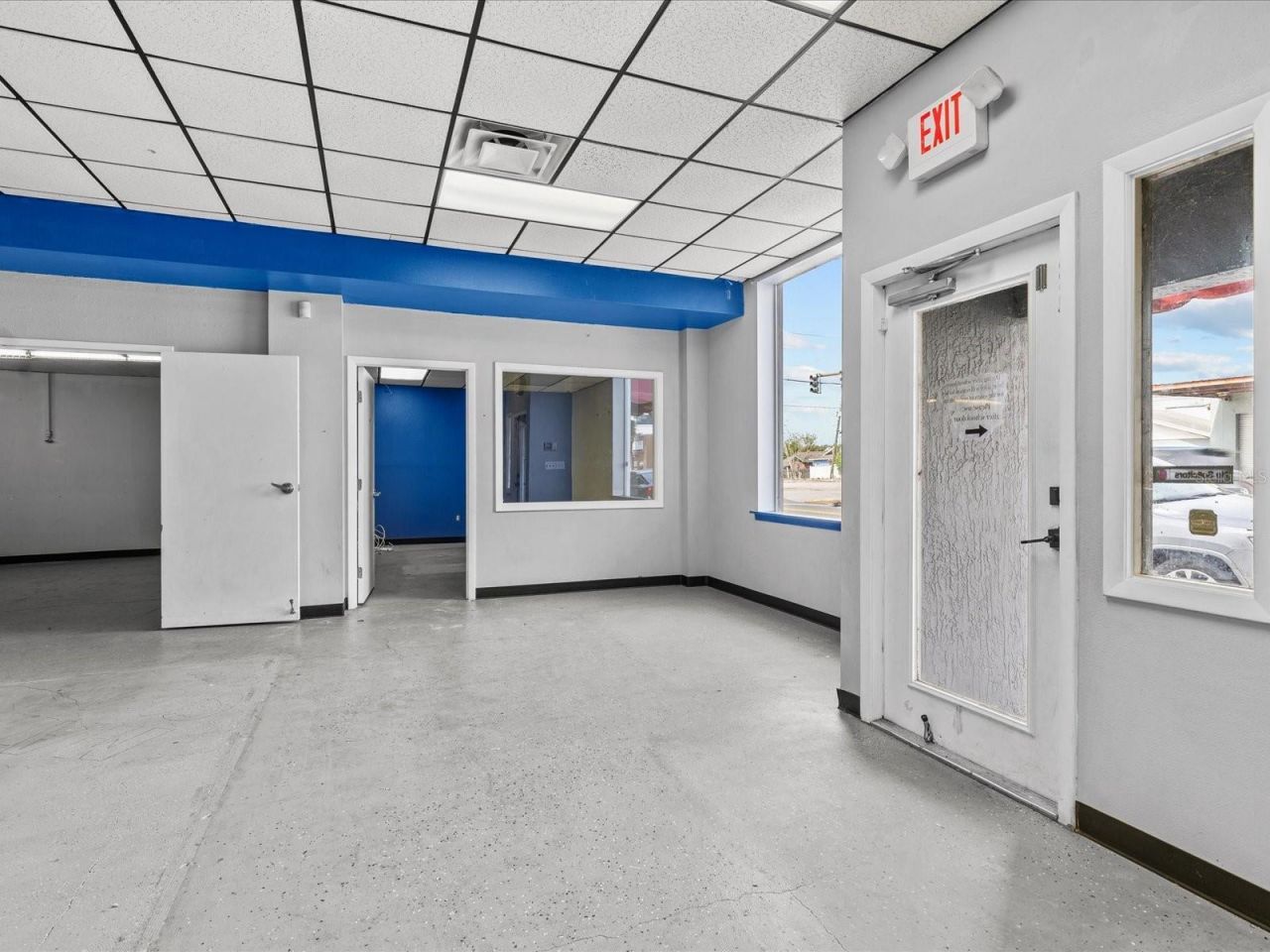 61 W Central Avenue, Lake Wales, FL 33853 Photo