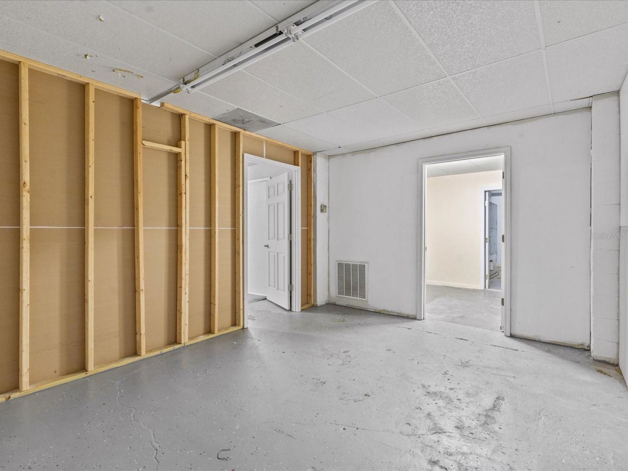 61 W Central Avenue, Lake Wales, FL 33853 Photo