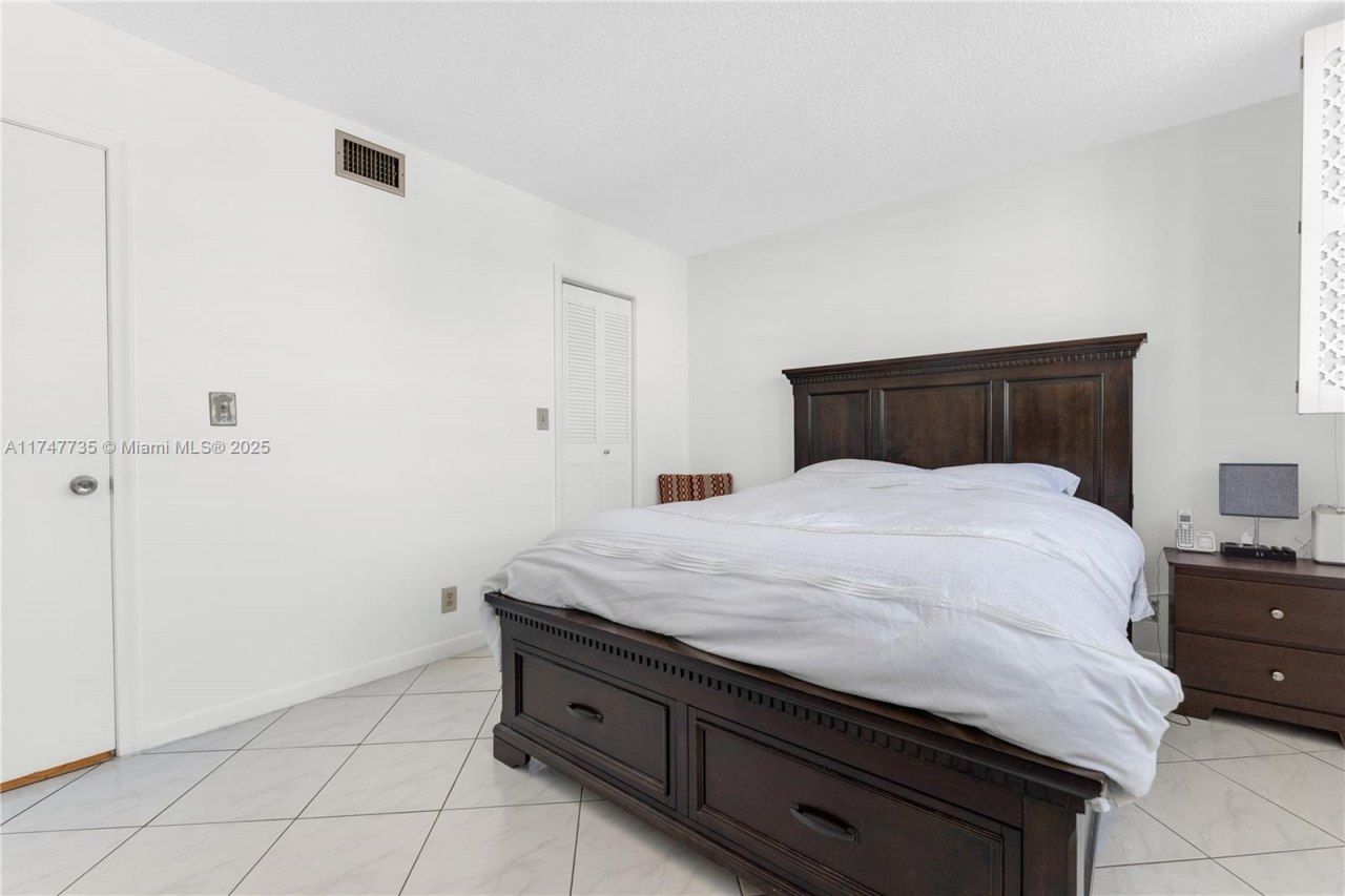 401 NE 14th Ave, Unit 603, Hallandale Beach, FL 33009 Photo