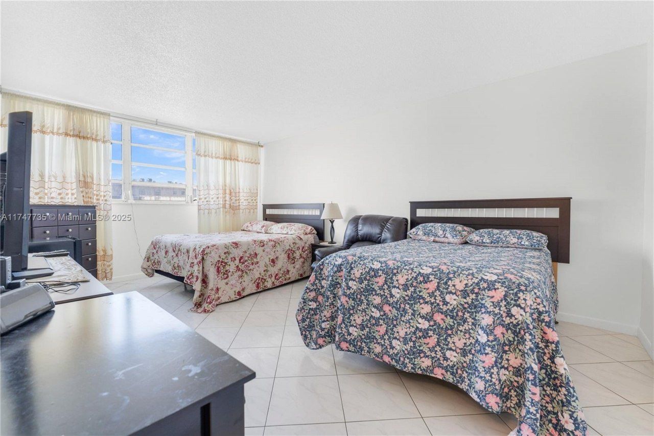 401 NE 14th Ave, Unit 603, Hallandale Beach, FL 33009 Photo