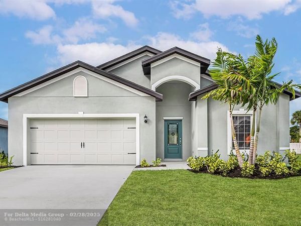 9316 104th Avenue, Vero Beach, FL 32967