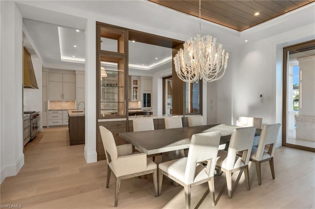 1935 5th St S, Naples, FL 34102 Photo