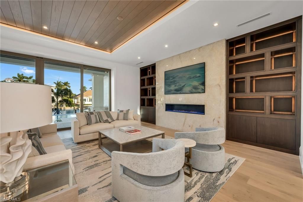 1935 5th St S, Naples, FL 34102 Photo