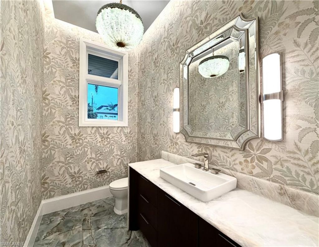 1935 5th St S, Naples, FL 34102 Photo