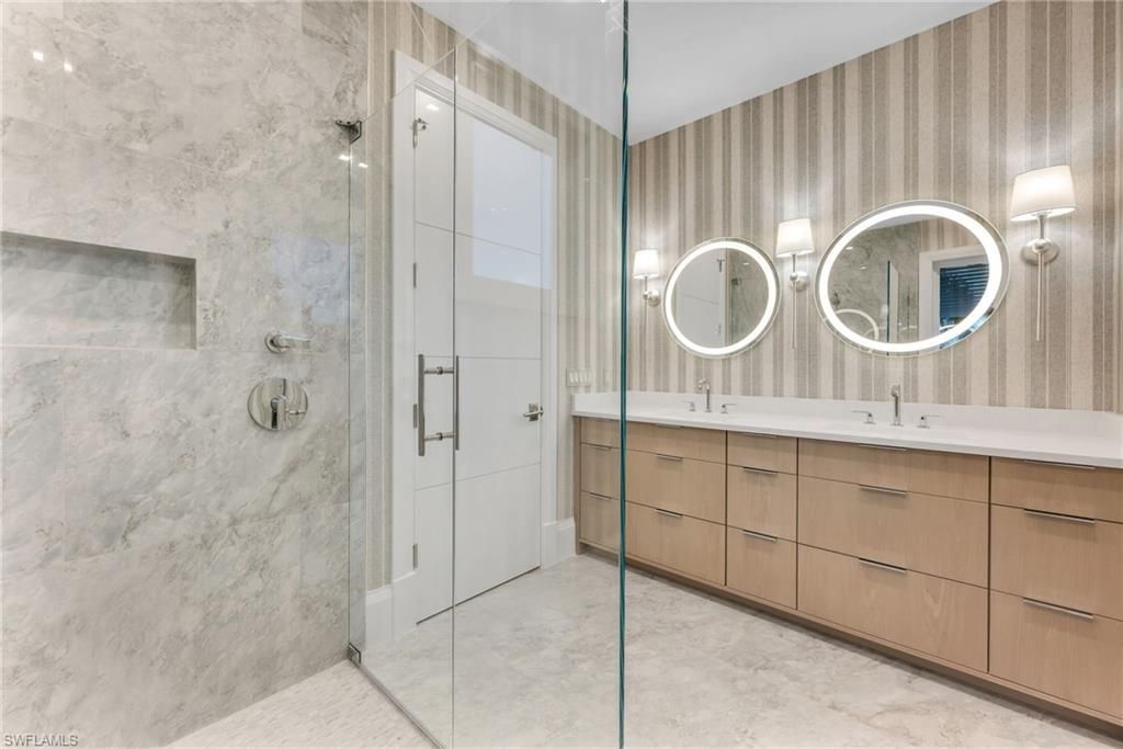 1935 5th St S, Naples, FL 34102 Photo