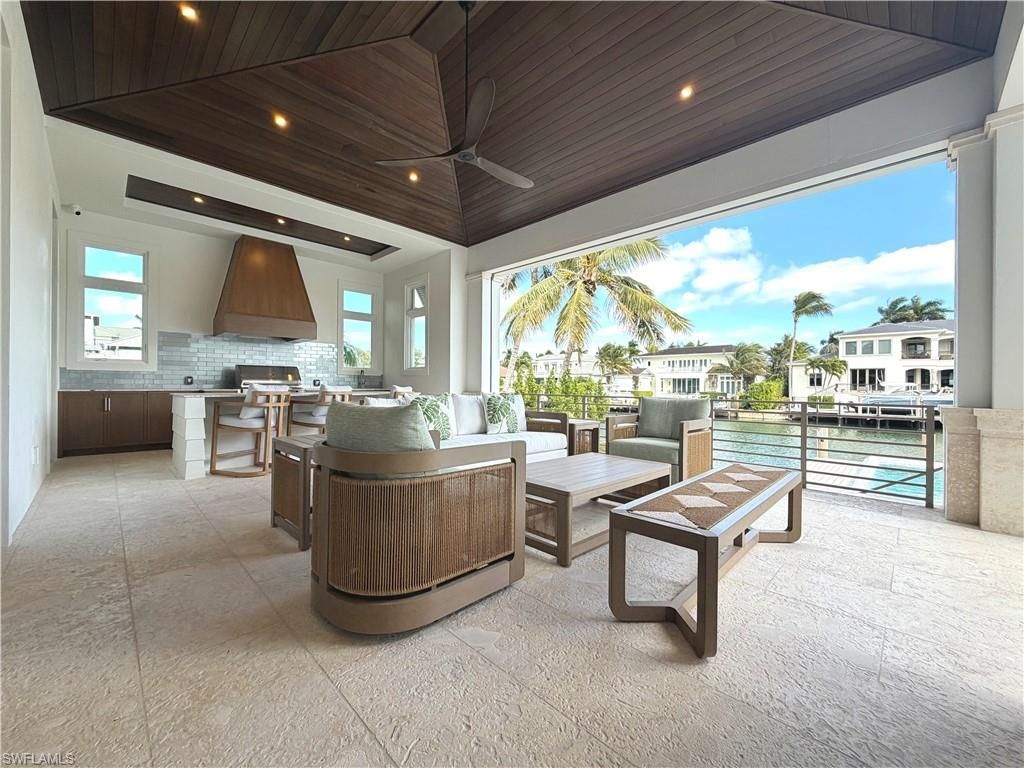 1935 5th St S, Naples, FL 34102 Photo