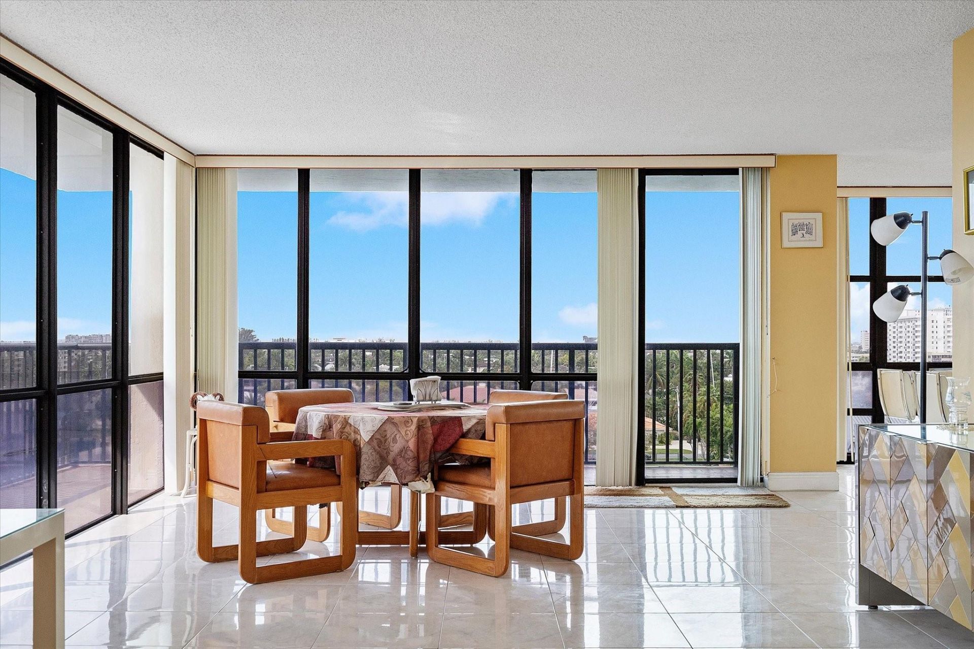 2017 S Ocean Drive, Unit 710, Hallandale Beach, FL 33009 Photo