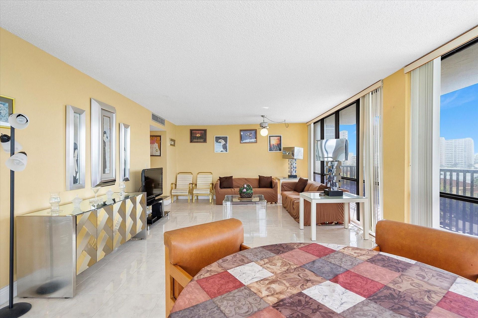 2017 S Ocean Drive, Unit 710, Hallandale Beach, FL 33009 Photo