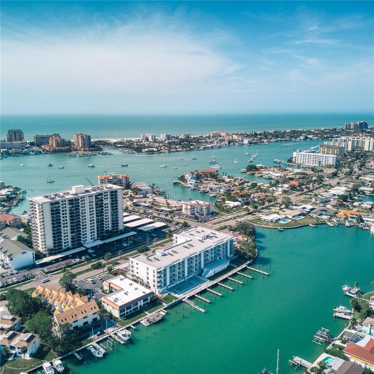 415 Island Way, Unit 407, Clearwater Beach, FL 33767 Photo
