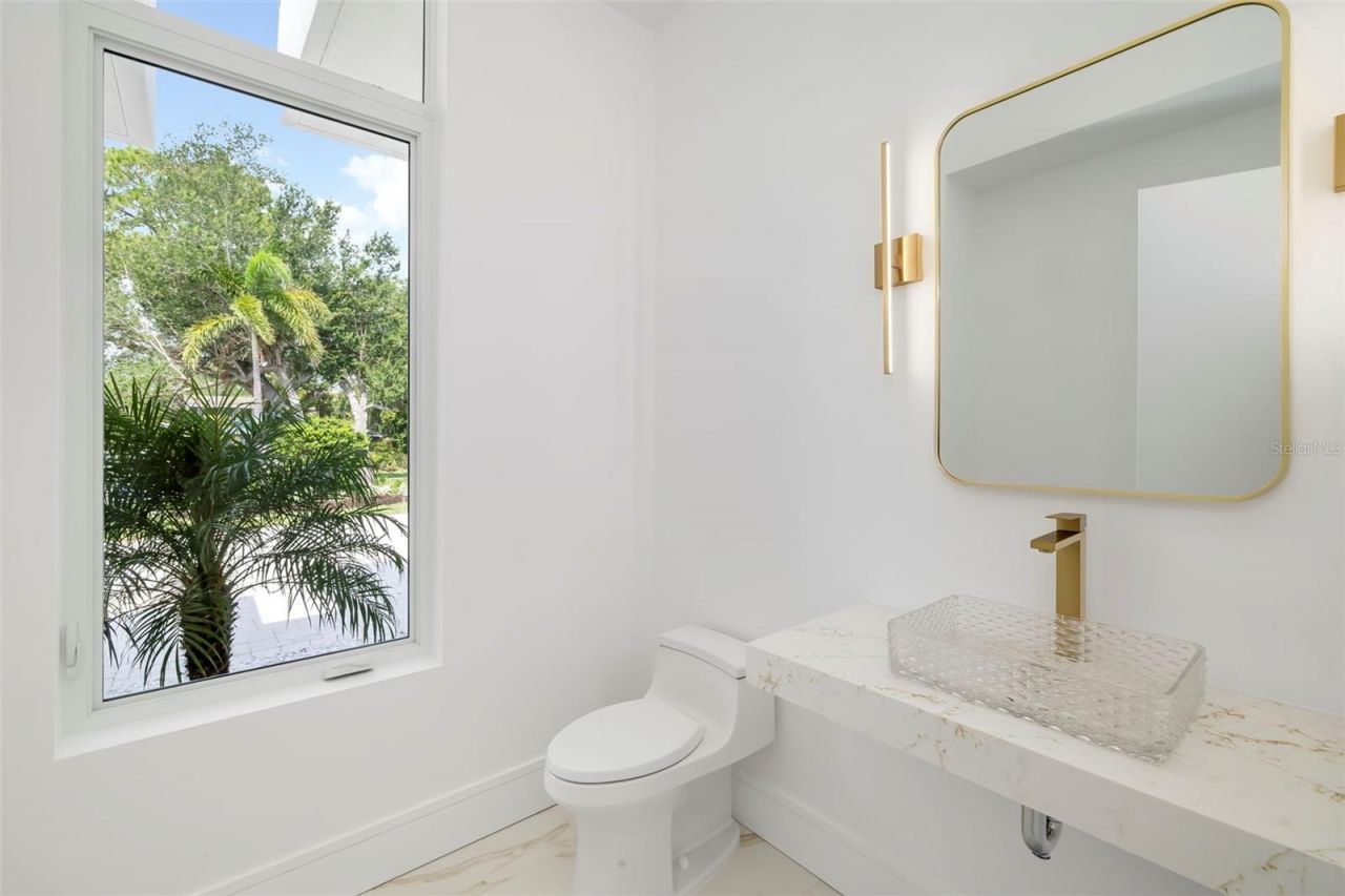 4431 Camino Real, Sarasota, FL 34231 Photo