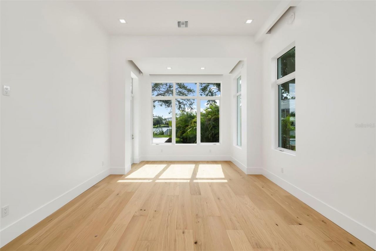4431 Camino Real, Sarasota, FL 34231 Photo