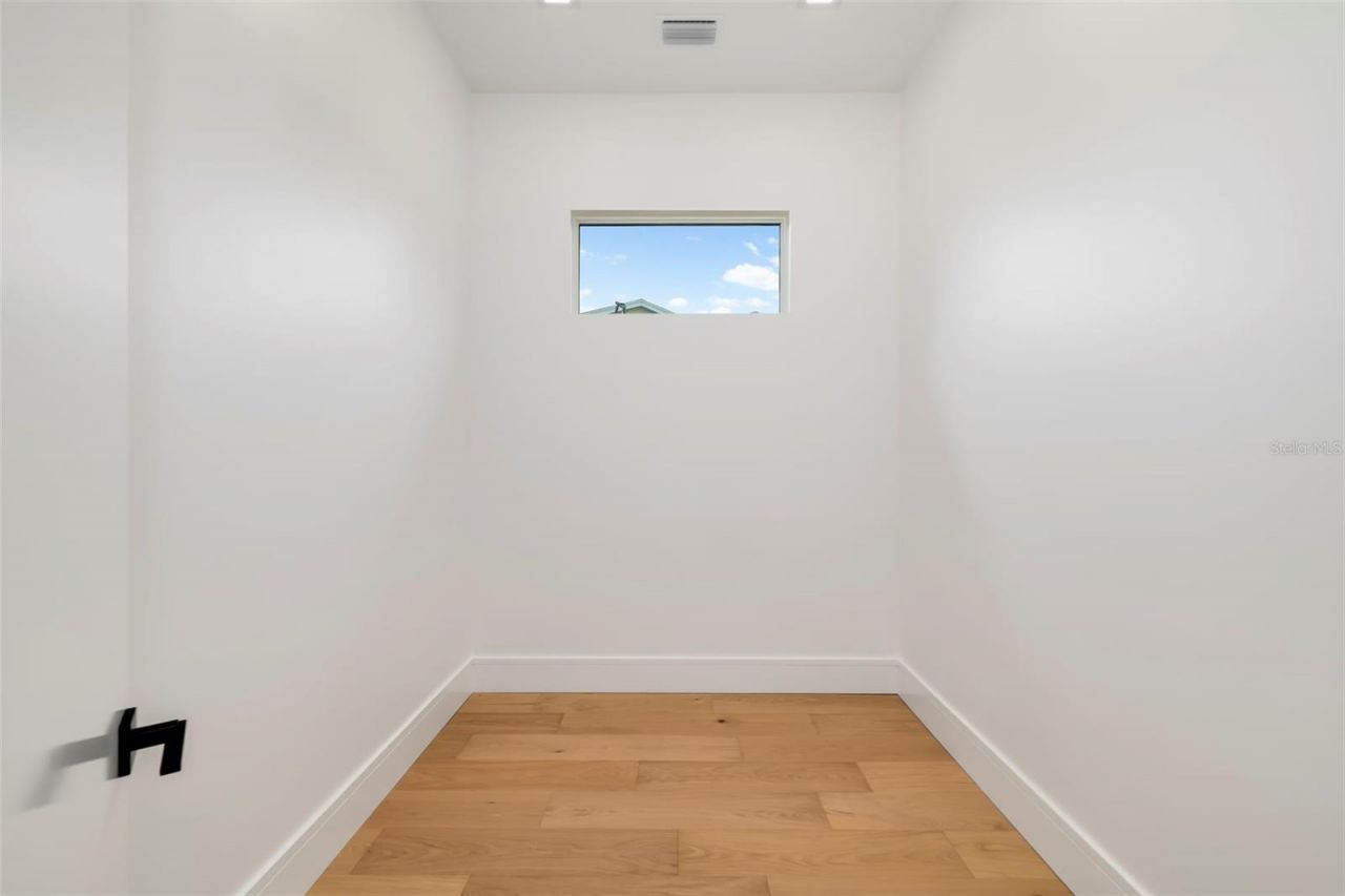 4431 Camino Real, Sarasota, FL 34231 Photo
