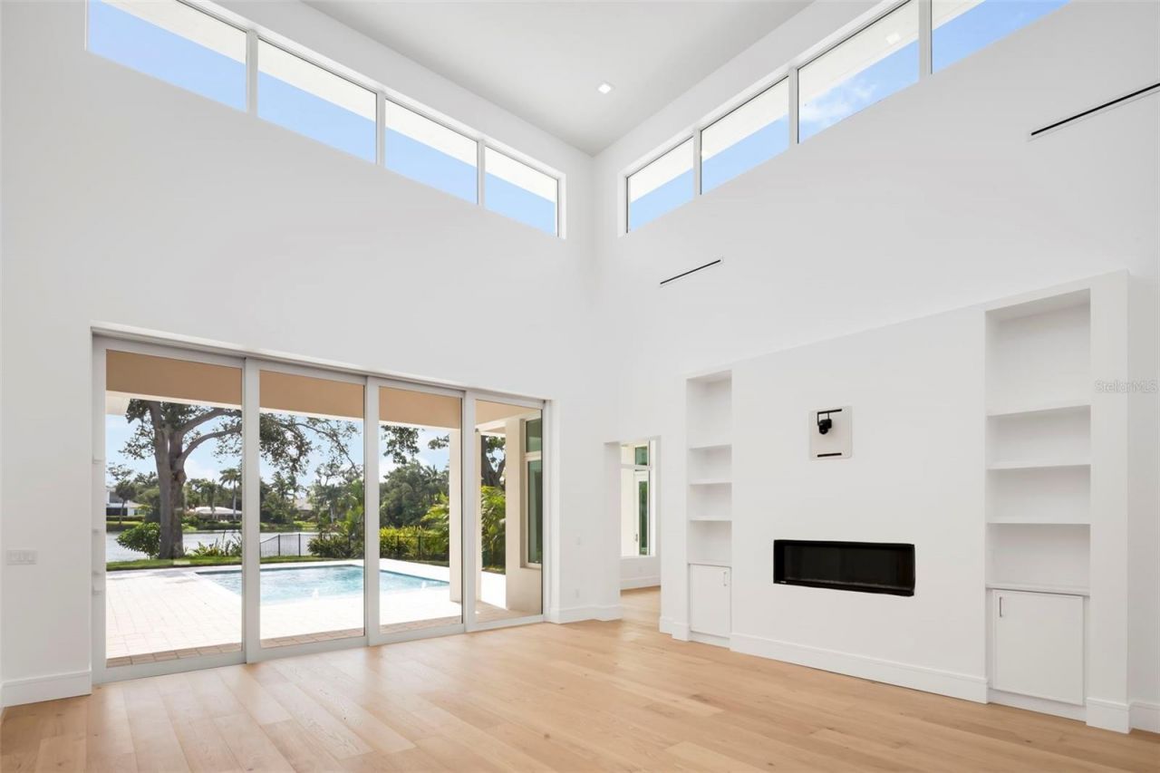 4431 Camino Real, Sarasota, FL 34231 Photo