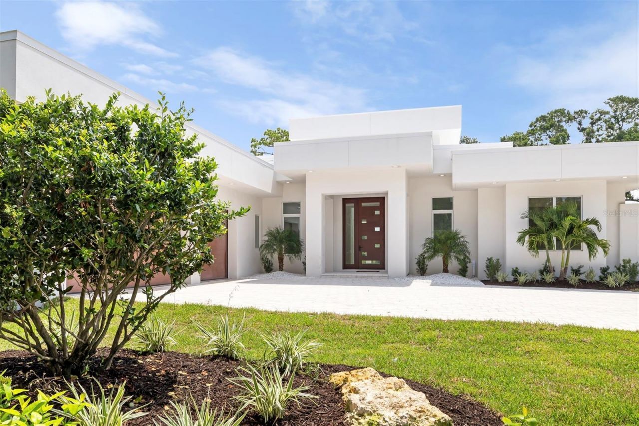 4431 Camino Real, Sarasota, FL 34231 Photo