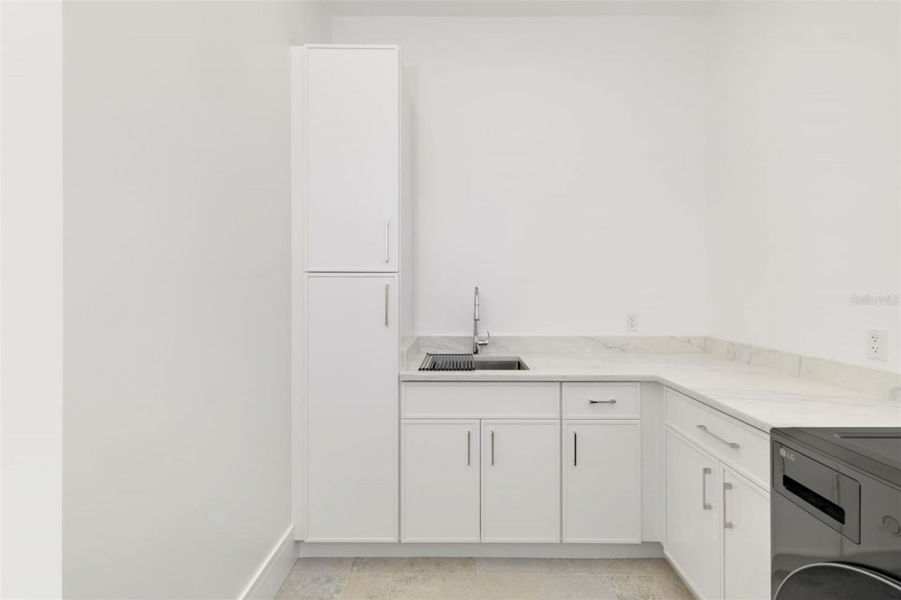 4431 Camino Real, Sarasota, FL 34231 Photo