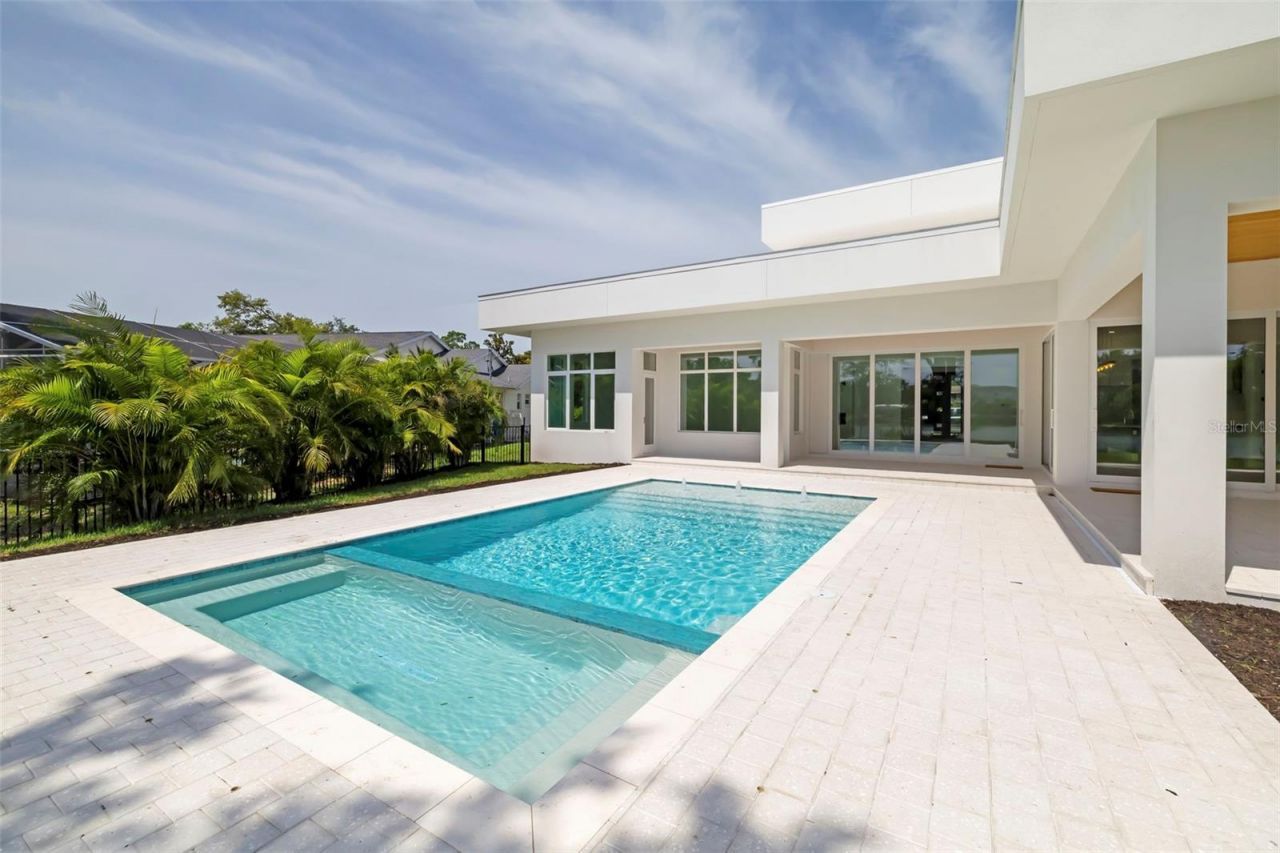 4431 Camino Real, Sarasota, FL 34231 Photo