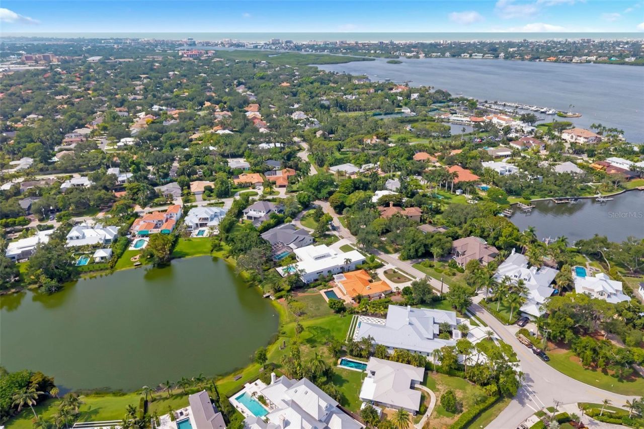 4431 Camino Real, Sarasota, FL 34231 Photo
