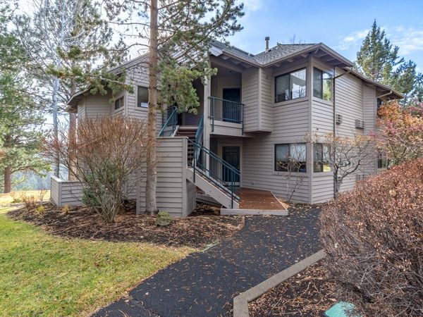 19717 Mt Bachelor Dr., Unit 330E, Bend, OR 97702