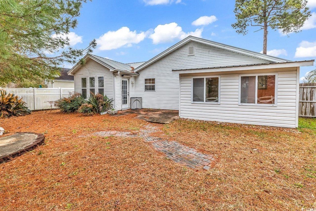 9514 Leeds Circle Photo 33