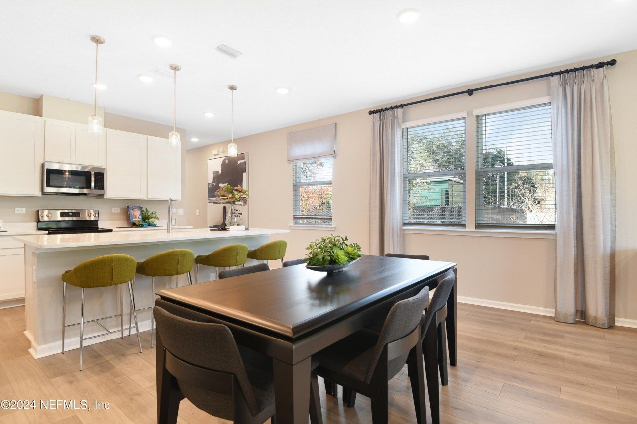 5952 Tomahawk Lake Drive, Jacksonville, FL 32254 Photo