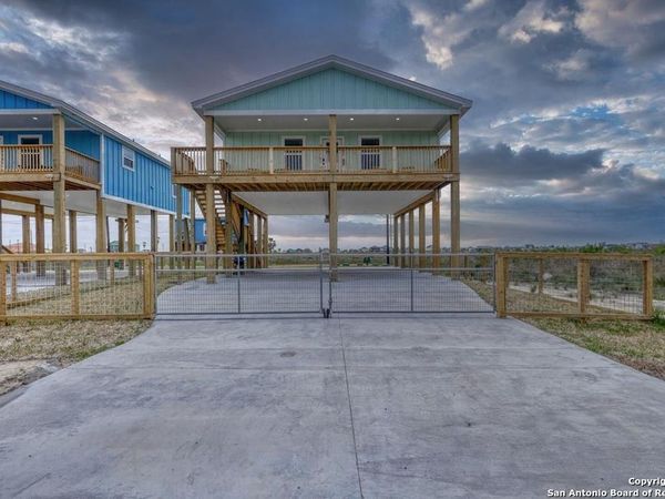 371 misty oak, Rockport, TX 78382