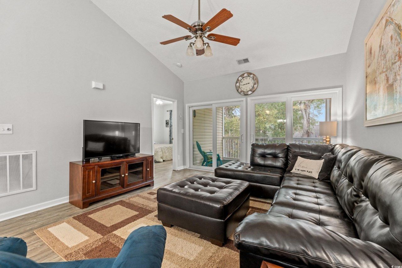 601 Hillside Dr. Photo 5