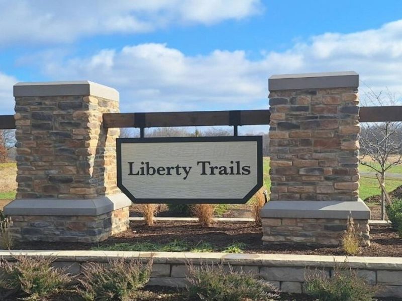 1937 Liberty Trail, Powell, OH 43065 Photo 2