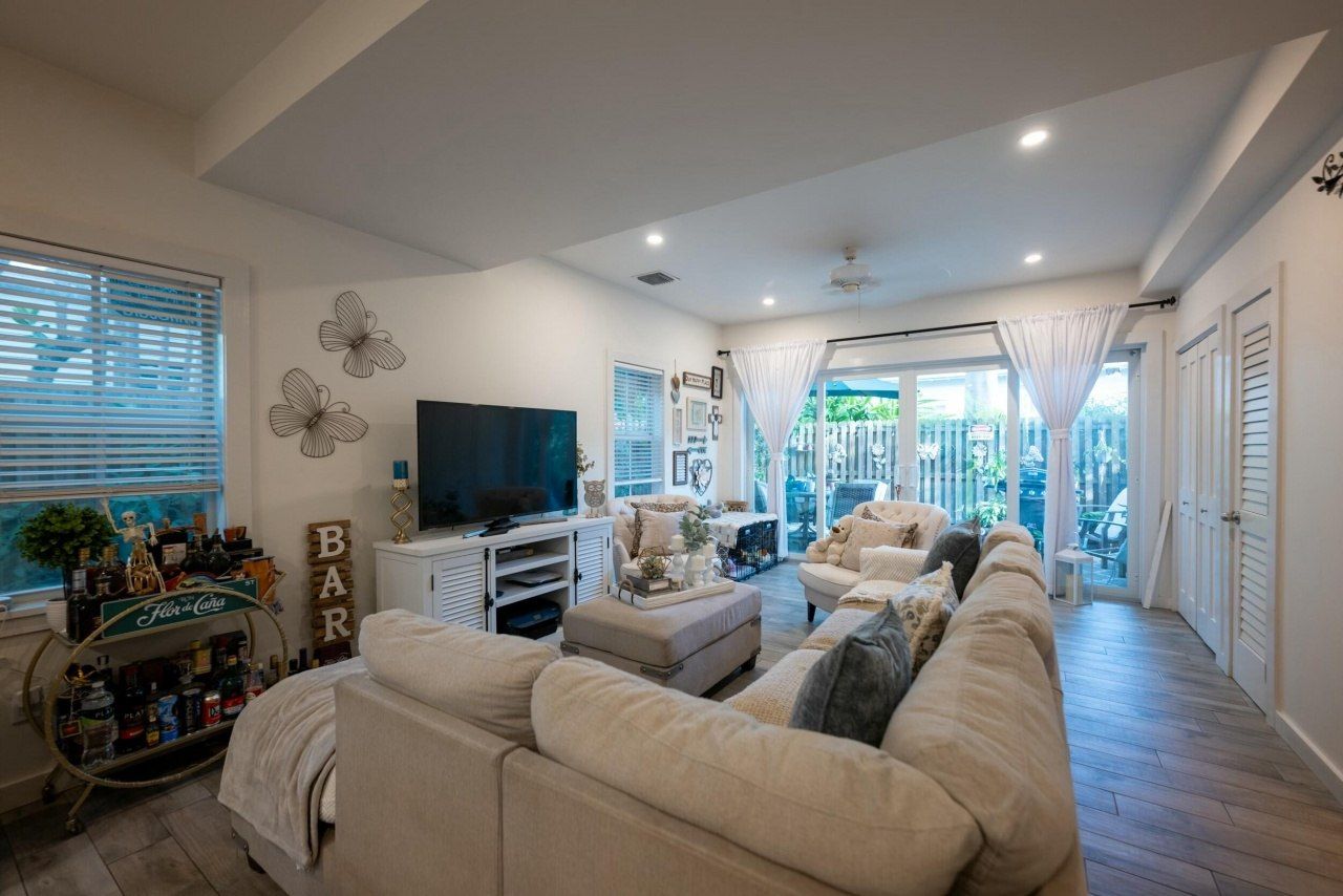 1028-1030 Truman Avenue, Key West, FL 33040 Photo