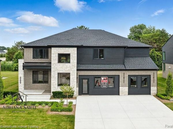 50964 MISTWOOD Drive, Macomb Township, Mi 48042
