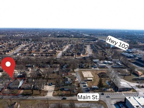 392 N Main Street, Centerton, AR 72719