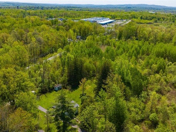 Roberts Street, East Syracuse, NY 13057