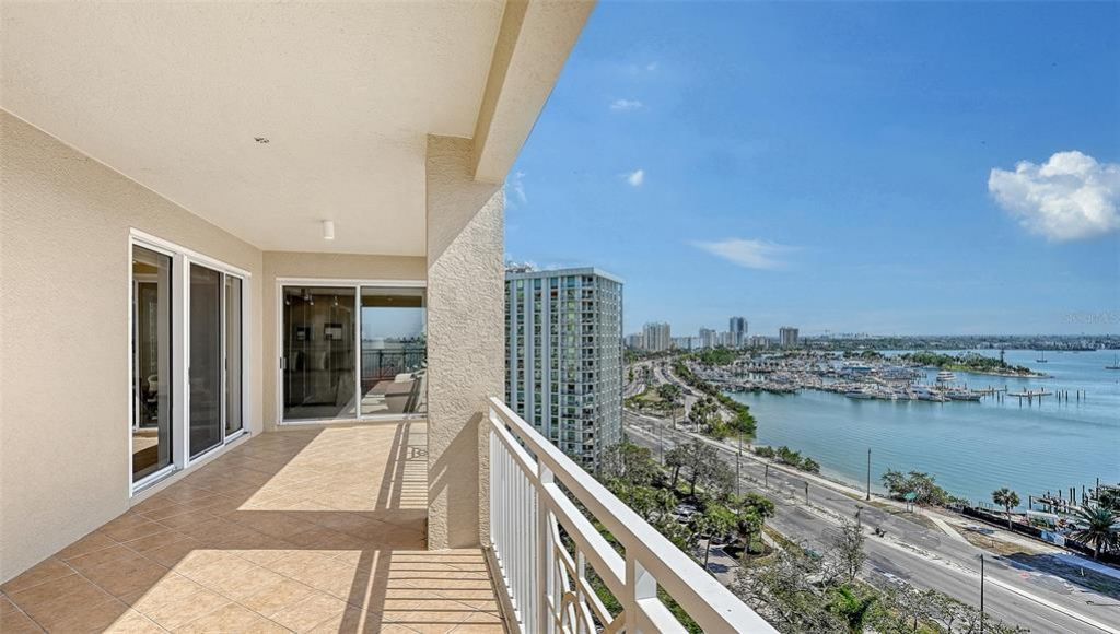 35 Watergate Drive, Unit 1101, Sarasota, FL 34236 Photo