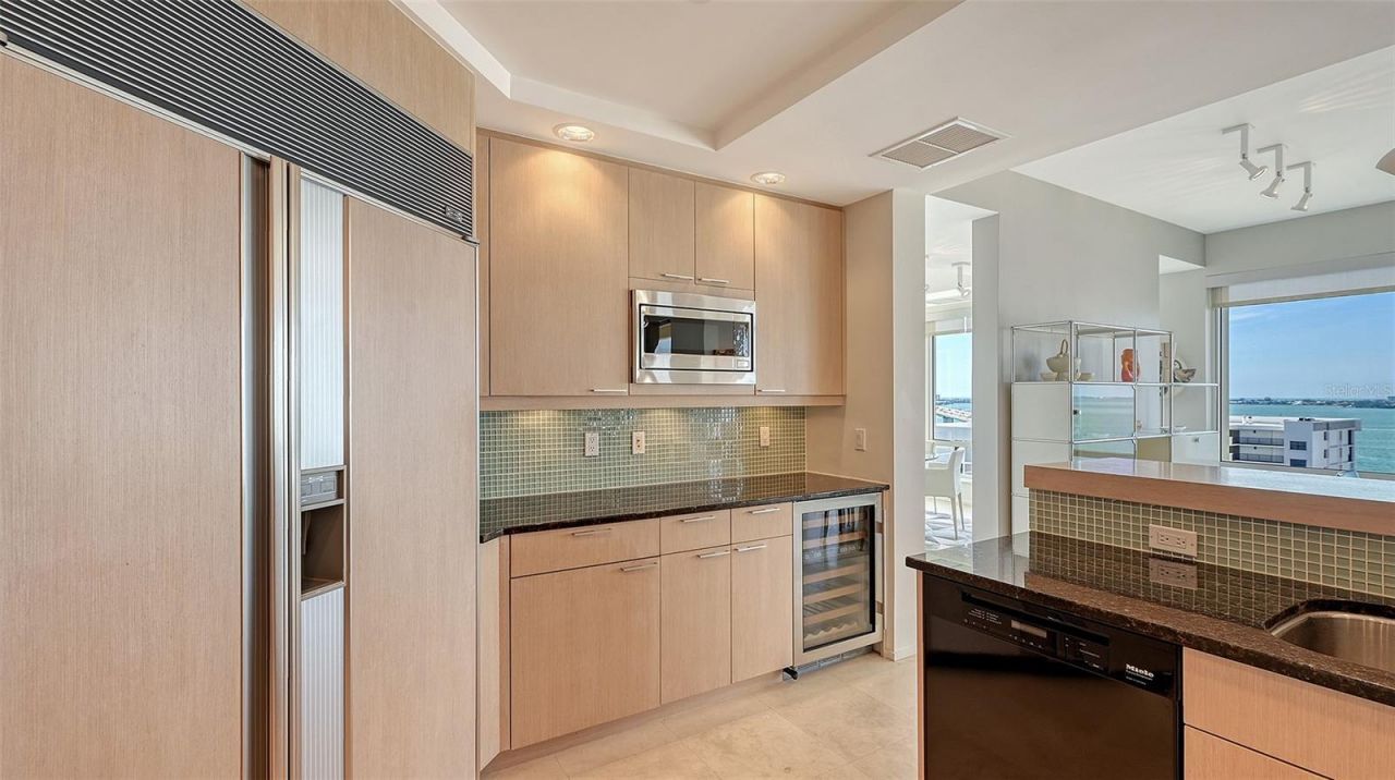 35 Watergate Drive, Unit 1101, Sarasota, FL 34236 Photo