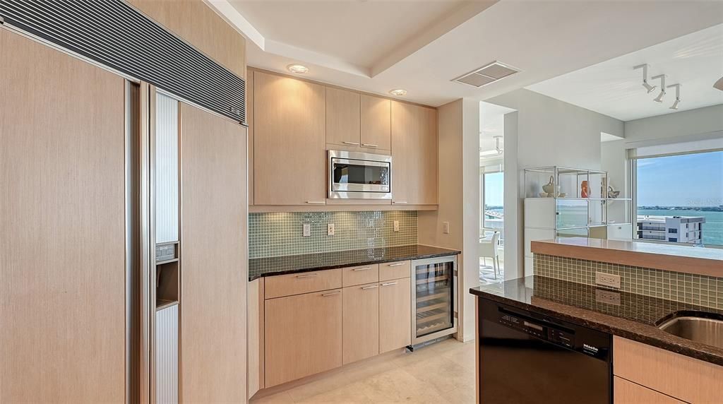 35 Watergate Drive, Unit 1101, Sarasota, FL 34236 Photo