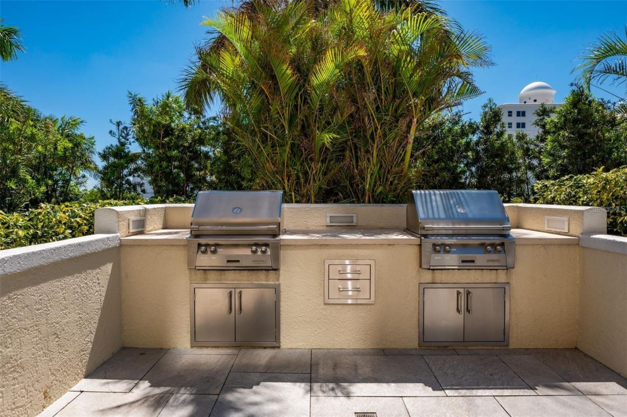 35 Watergate Drive, Unit 1101, Sarasota, FL 34236 Photo