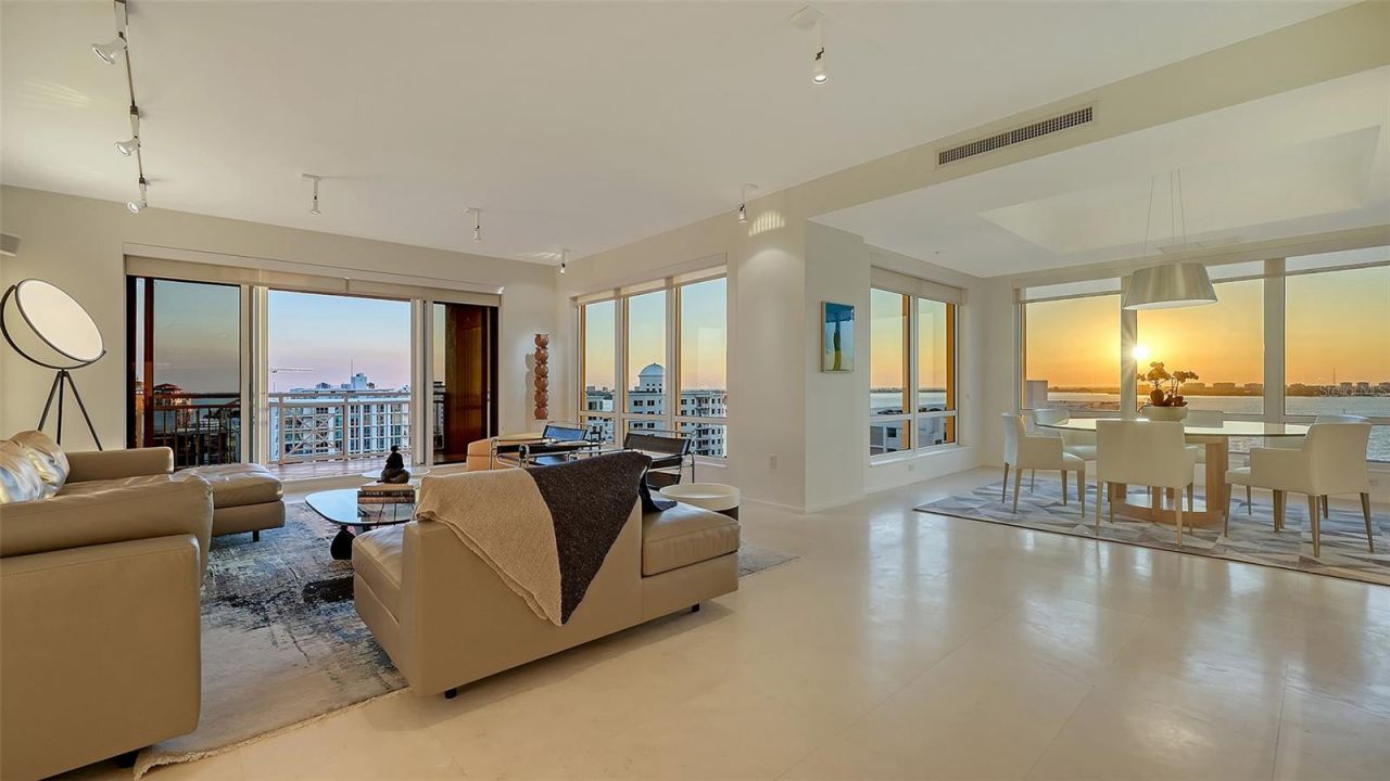 35 Watergate Drive, Unit 1101, Sarasota, FL 34236 Photo