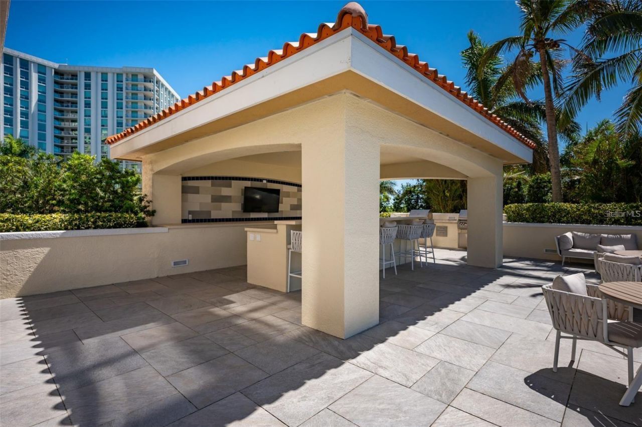 35 Watergate Drive, Unit 1101, Sarasota, FL 34236 Photo