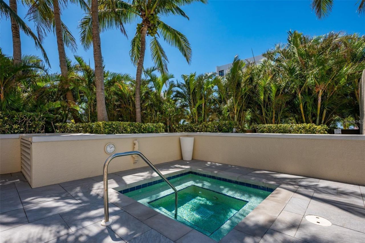 35 Watergate Drive, Unit 1101, Sarasota, FL 34236 Photo