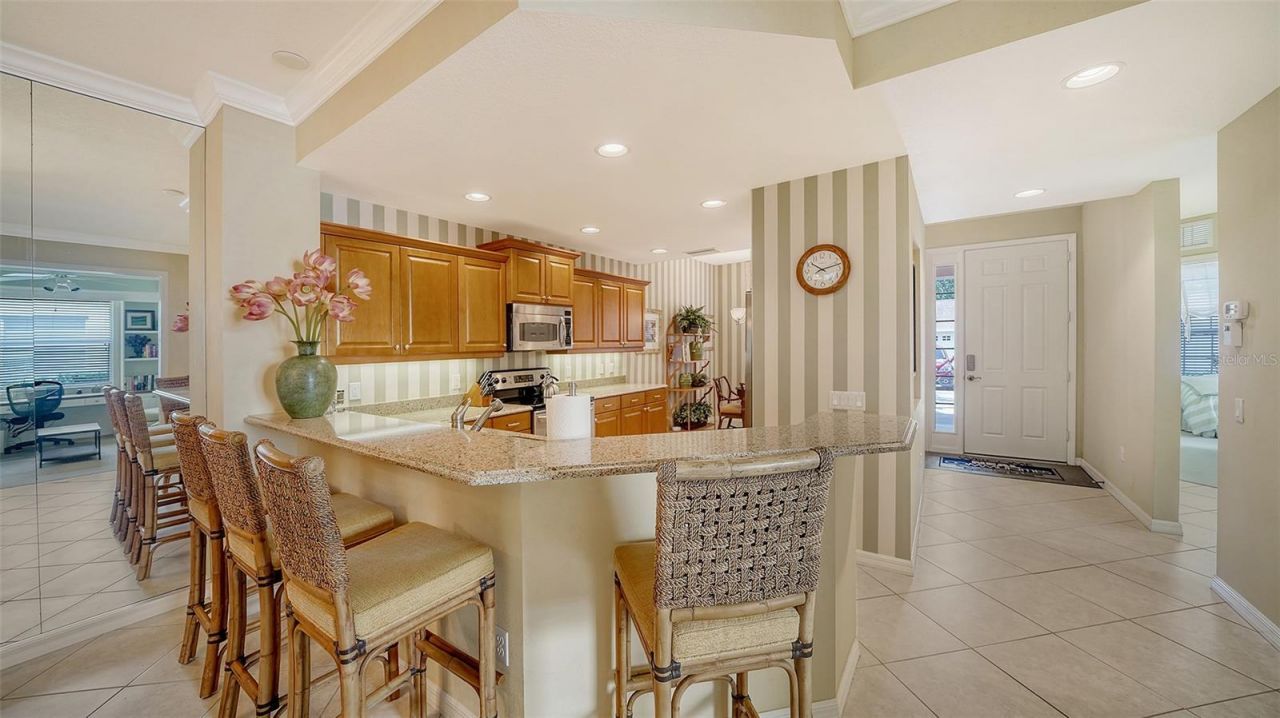 5547 Key West Place, Unit C-01, Bradenton, FL 34203 Photo