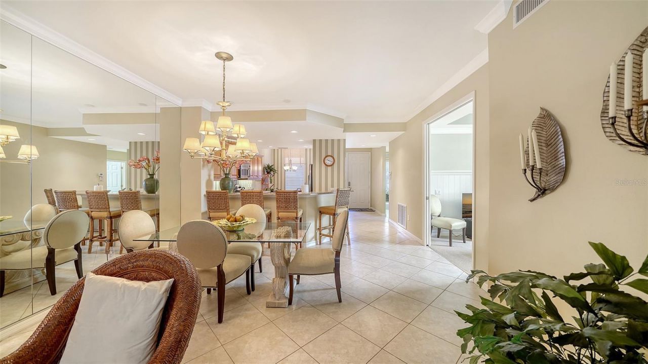 5547 Key West Place, Unit C-01, Bradenton, FL 34203 Photo