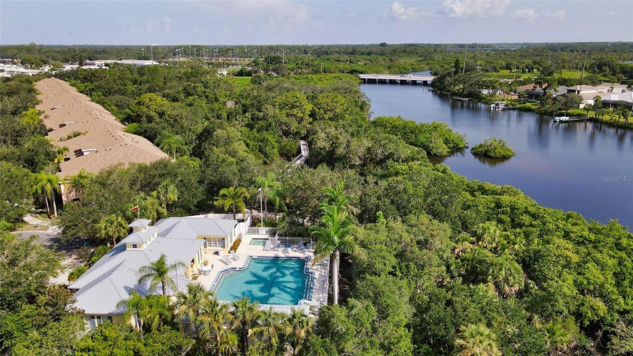 5547 Key West Place, Unit C-01, Bradenton, FL 34203 Photo