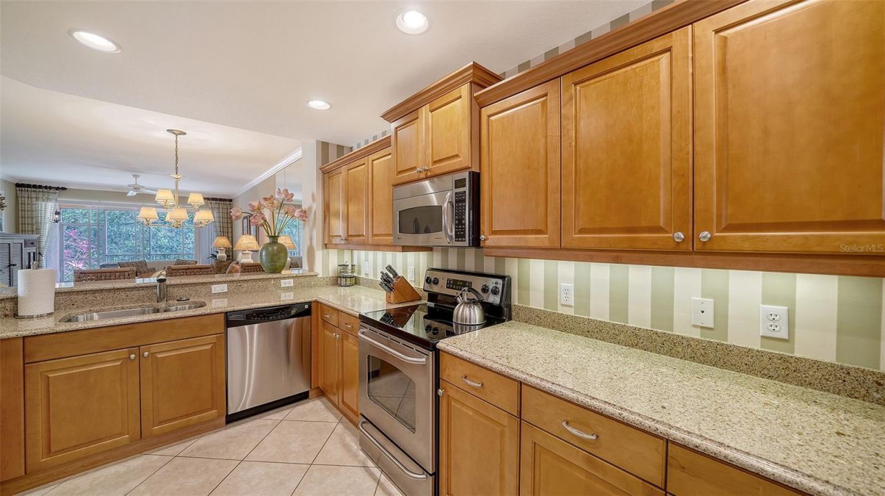 5547 Key West Place, Unit C-01, Bradenton, FL 34203 Photo