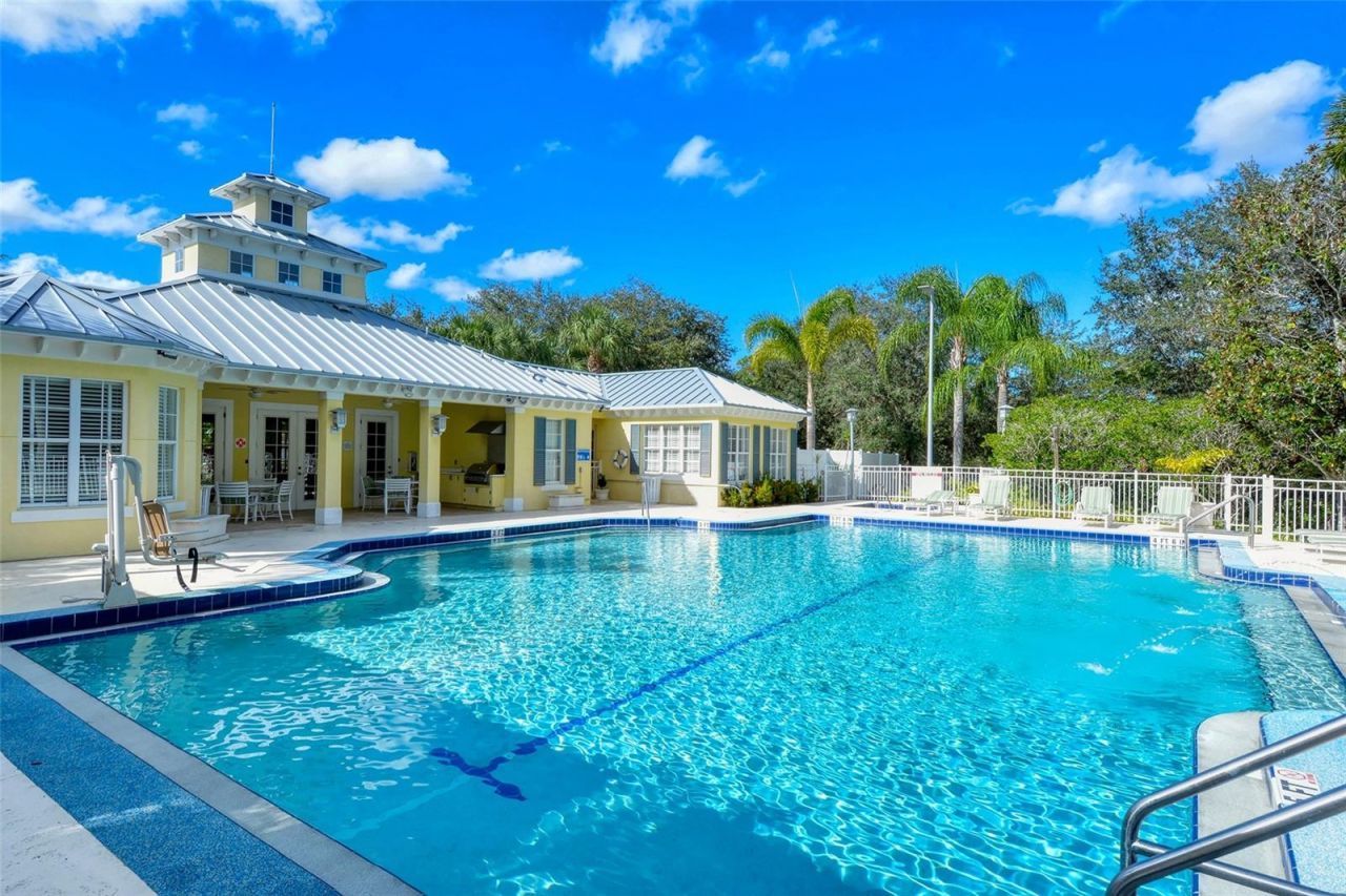 5547 Key West Place, Unit C-01, Bradenton, FL 34203 Photo