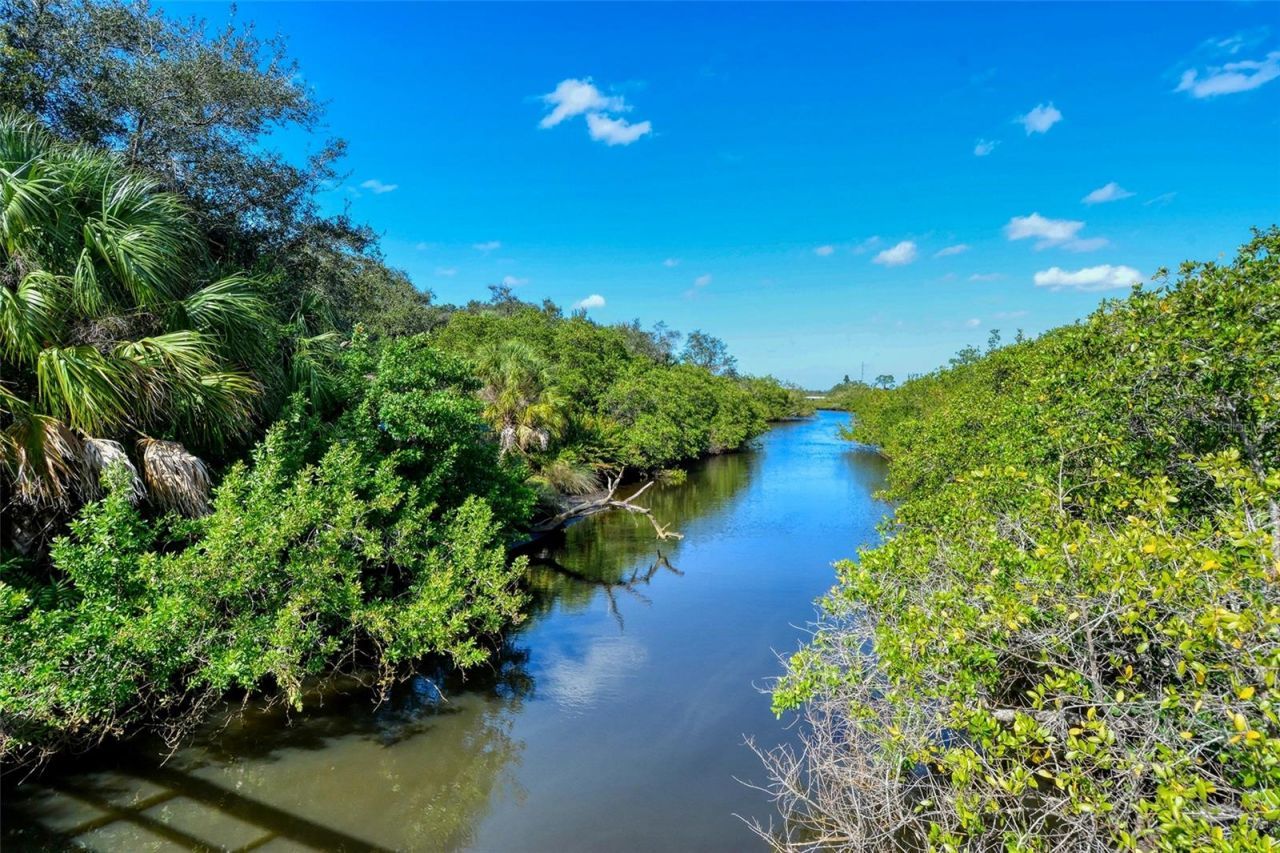 5547 Key West Place, Unit C-01, Bradenton, FL 34203 Photo