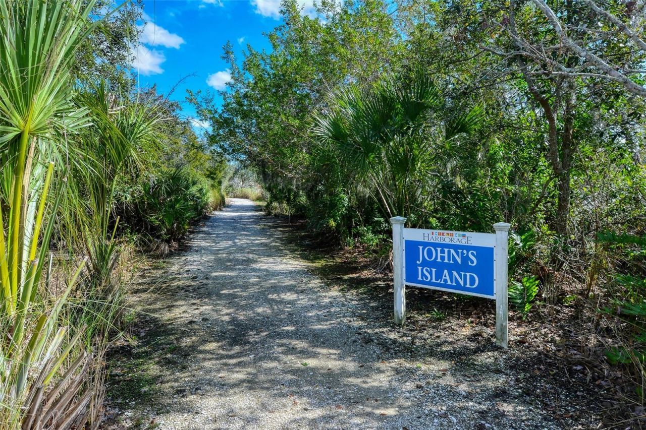 5547 Key West Place, Unit C-01, Bradenton, FL 34203 Photo