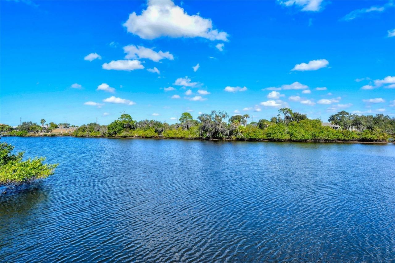 5547 Key West Place, Unit C-01, Bradenton, FL 34203 Photo